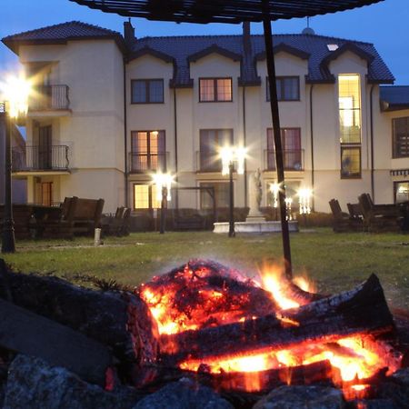 Hotel Orw Magnat Zieleniewo  Exterior foto